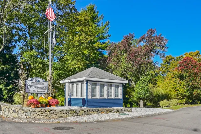 $274,900 | 11 Chestnut Circle, Rockland, MA 02370