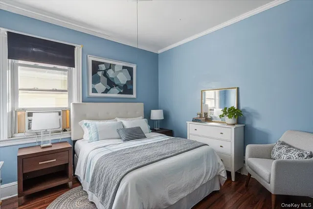 $729,000 | 89-13 213th Street | Queens Village