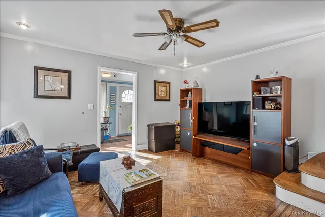 $729,000 | 89-13 213th Street | Queens Village