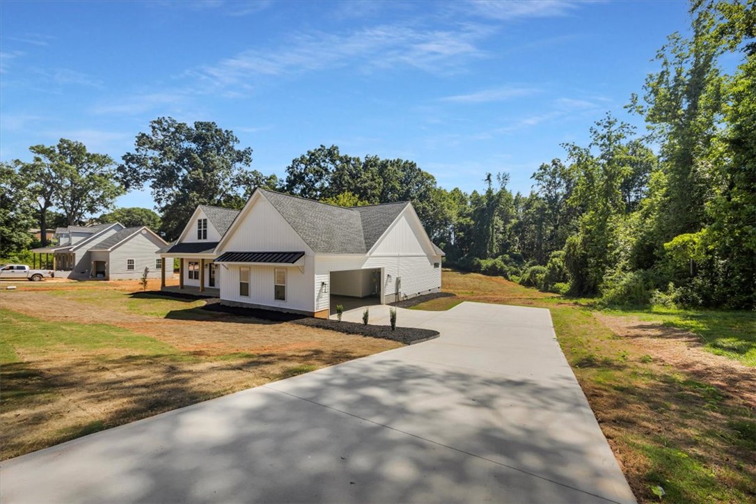 129 Boxwood Lane Anderson, SC 29621 - Photo 39 of 50 Gallery Image 39
