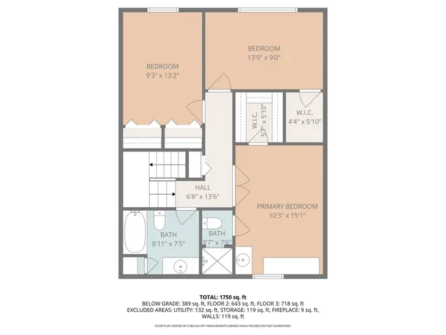 a black and white photo of a living room