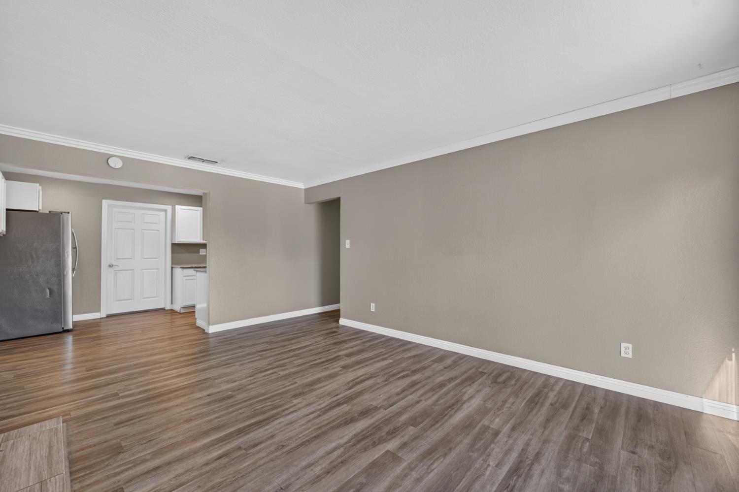 3708 Merrily Way Sacramento, CA 95821 - Photo 16 of 51 Gallery Image 16