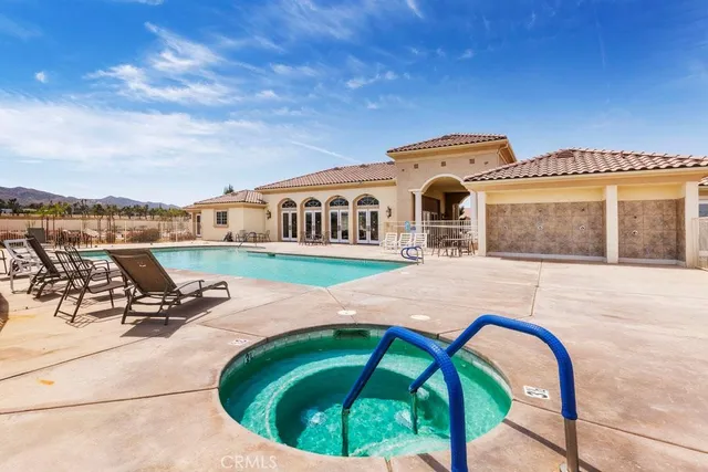 $2,200 | 7397 Village Way, Yucca Valley, CA 92284