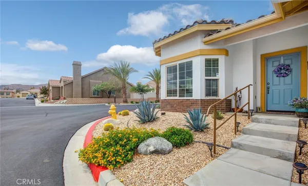 $2,000 | 7397 Village Way, Yucca Valley, CA 92284