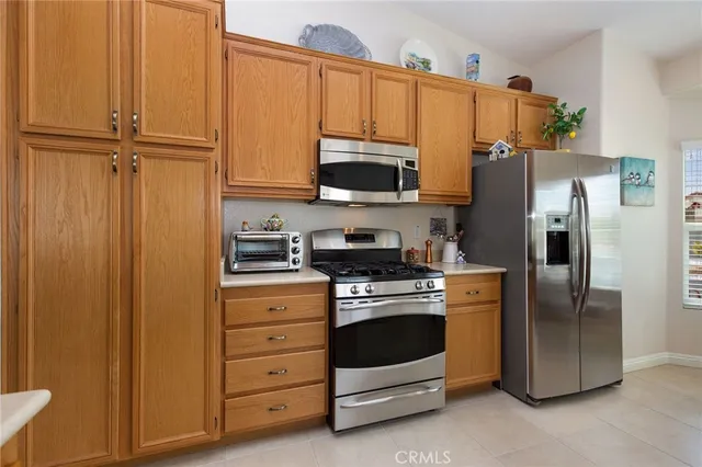 $2,200 | 7397 Village Way, Yucca Valley, CA 92284