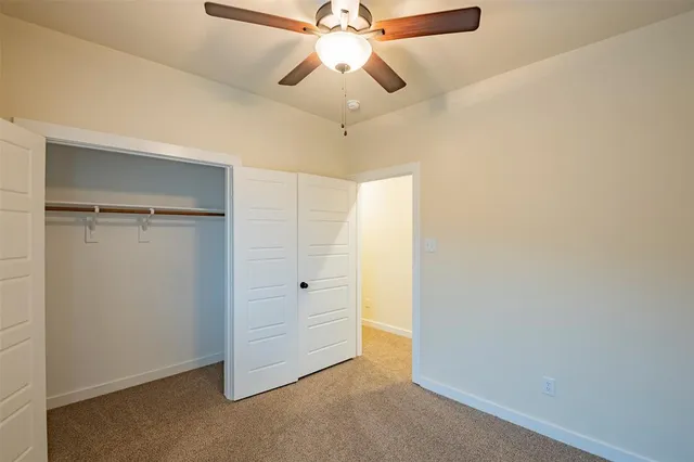 $1,950 | 637 Blackland Drive, Venus, TX 76084