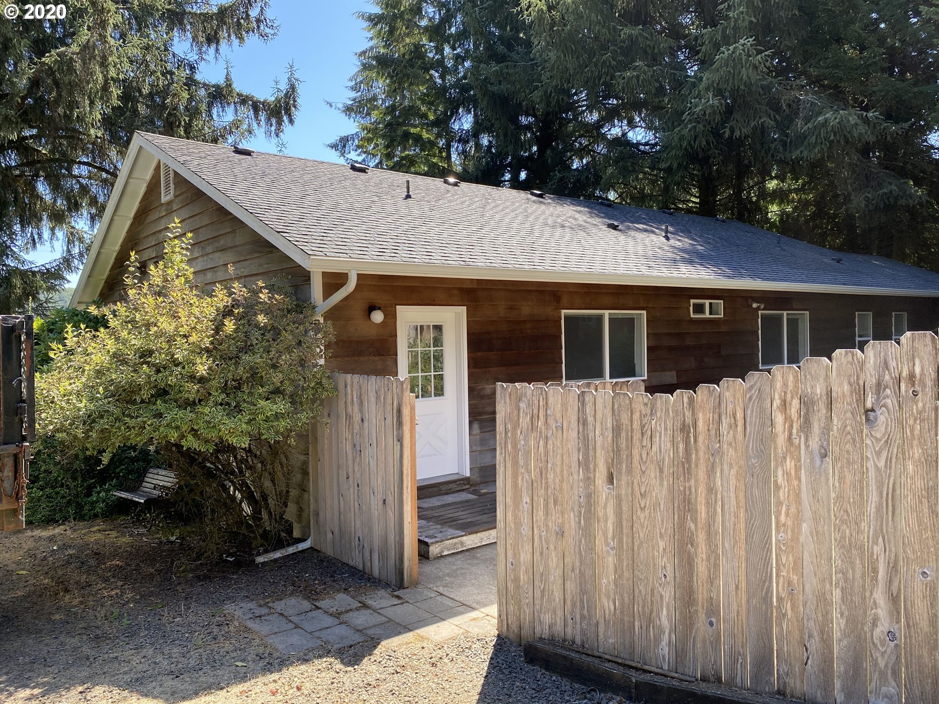 5401 Buckskin Bob Road Florence, OR 97439 - Photo 30 of 32