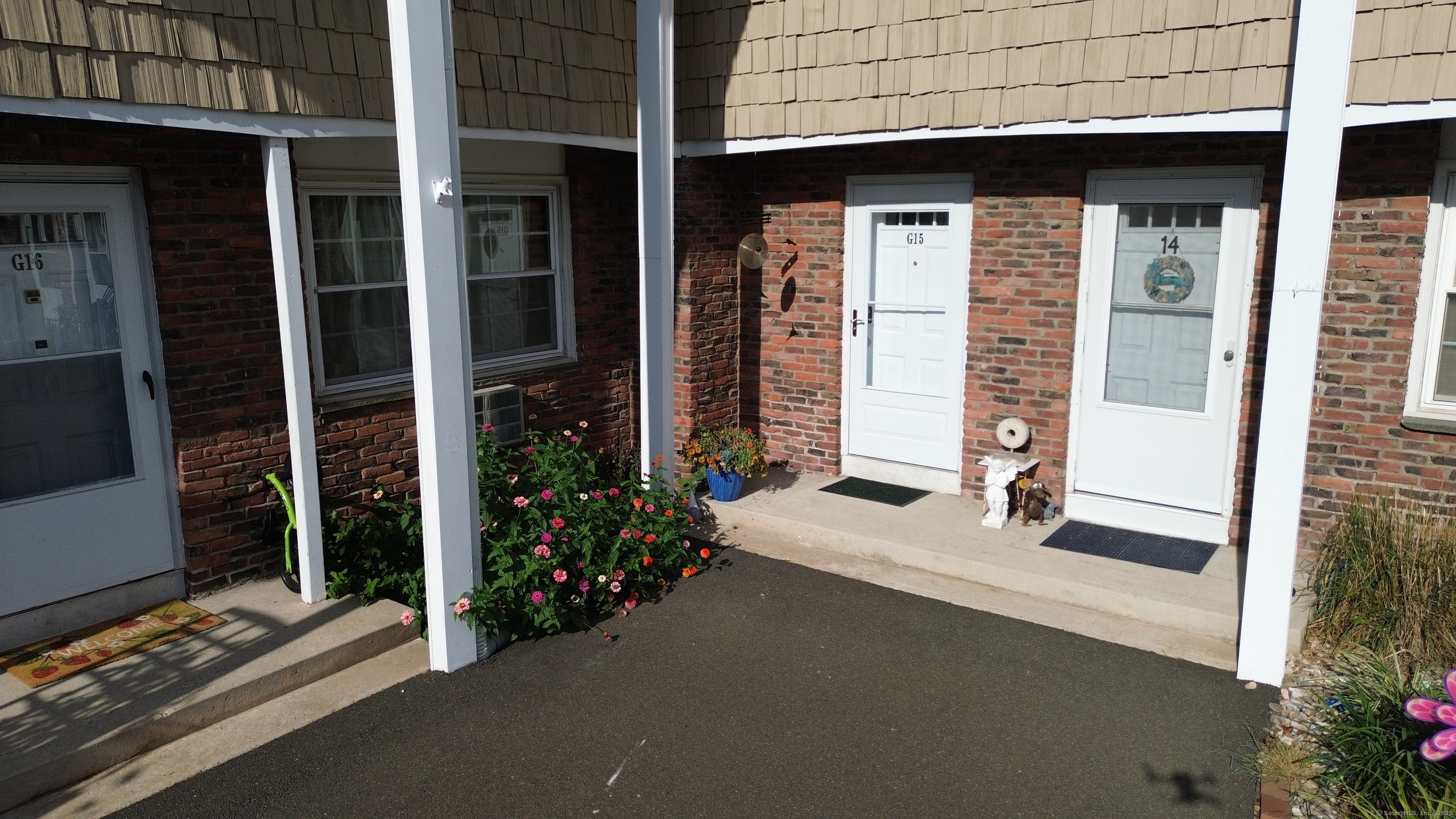 a view of a house with a outdoor space