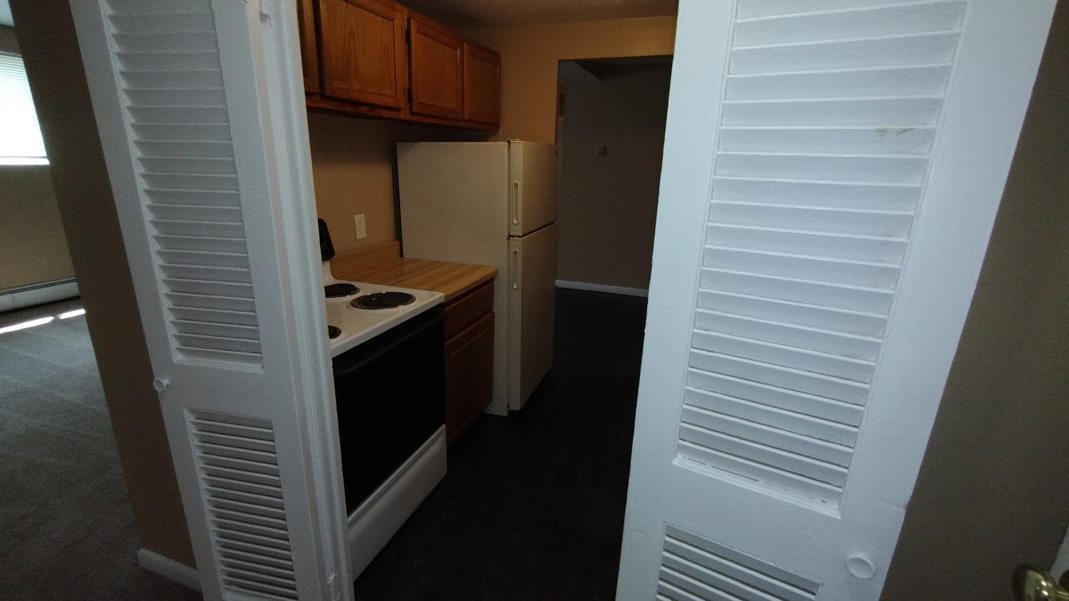6254 Daly Road, Unit 9 Cincinnati, OH 45224 - Photo 5 of 18