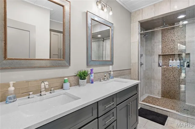 $1,500,000 | 2262 Brown Road, Van Buren, MO 63965