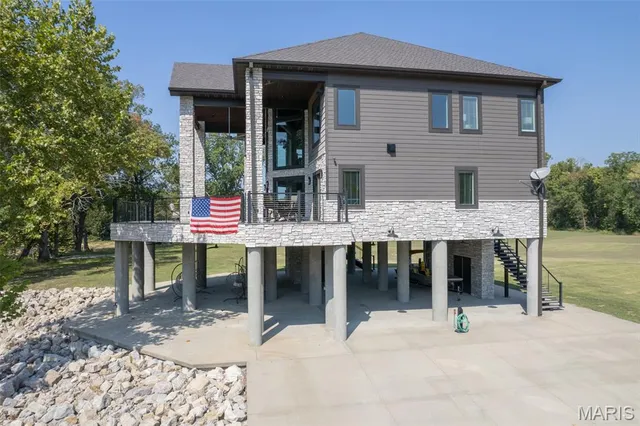 $1,500,000 | 2262 Brown Road, Van Buren, MO 63965