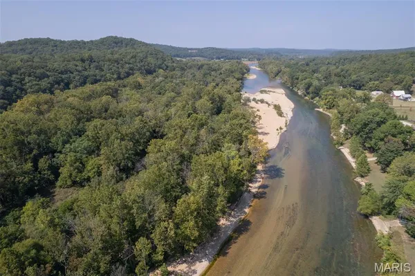 $1,400,000 | 2262 Brown Road, Van Buren, MO 63965