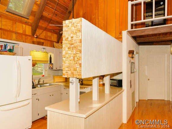 125 Harrison Hill Road Swannanoa, NC 28778 - Photo 12 of 24 Gallery Image 12