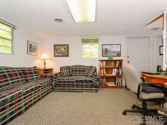 125 Harrison Hill Road Swannanoa, NC 28778 - Photo 19 of 24 Gallery Image 19