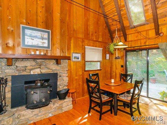 125 Harrison Hill Road Swannanoa, NC 28778 - Photo 10 of 24 Gallery Image 10
