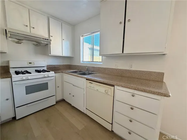$770,000 | 127 South Ramona Avenue, Unit B, Monterey Park, CA 91754