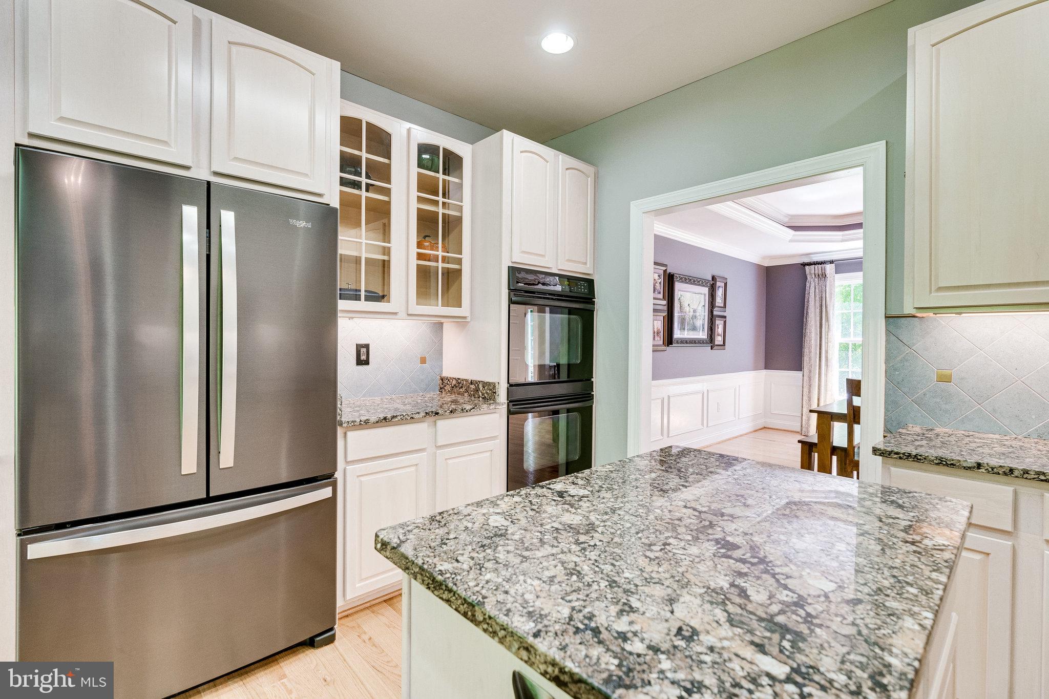 7802 Creekside View Lane Springfield, VA 22153 - Photo 18 of 107