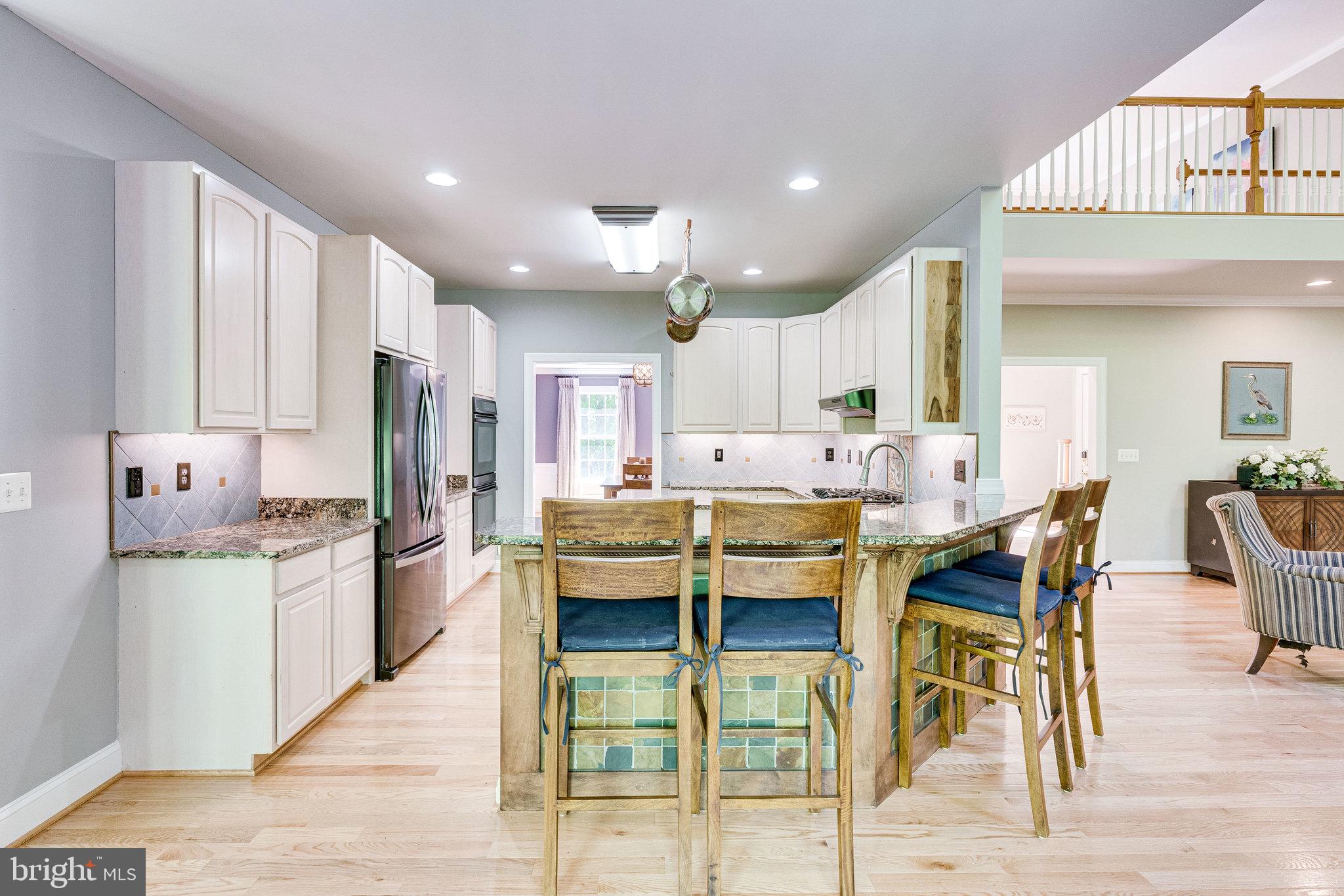 7802 Creekside View Lane Springfield, VA 22153 - Photo 20 of 107