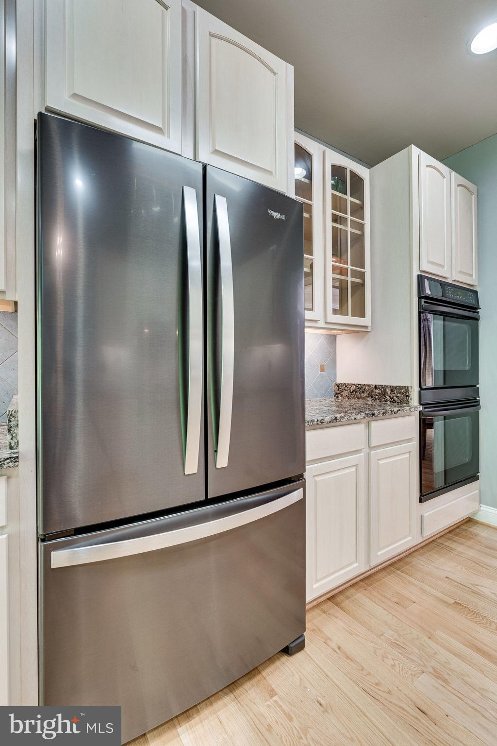 7802 Creekside View Lane Springfield, VA 22153 - Photo 22 of 107