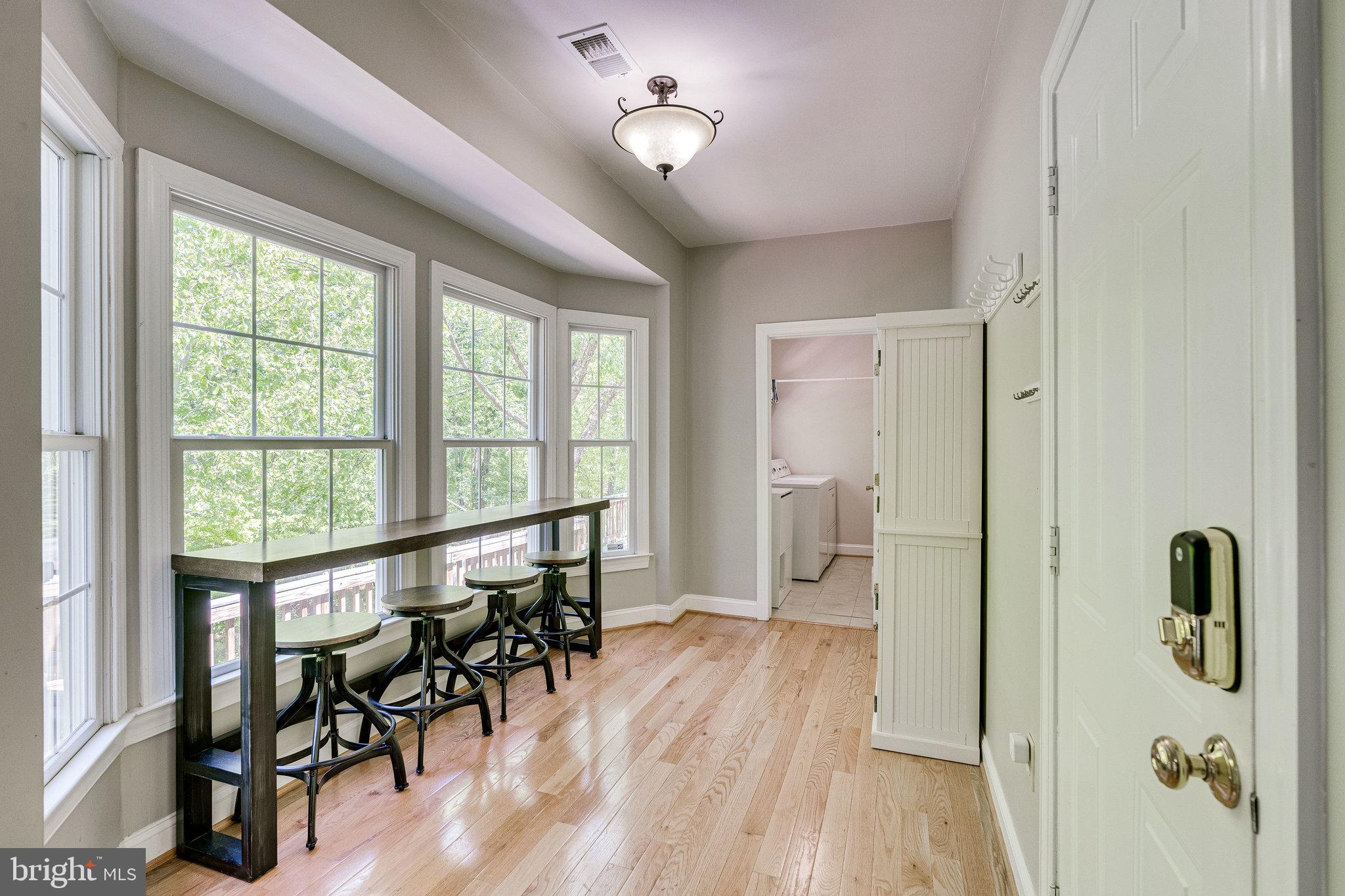 7802 Creekside View Lane Springfield, VA 22153 - Photo 25 of 107