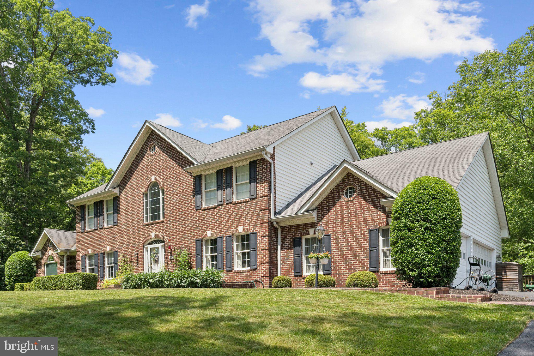7802 Creekside View Lane Springfield, VA 22153 - Photo 3 of 107