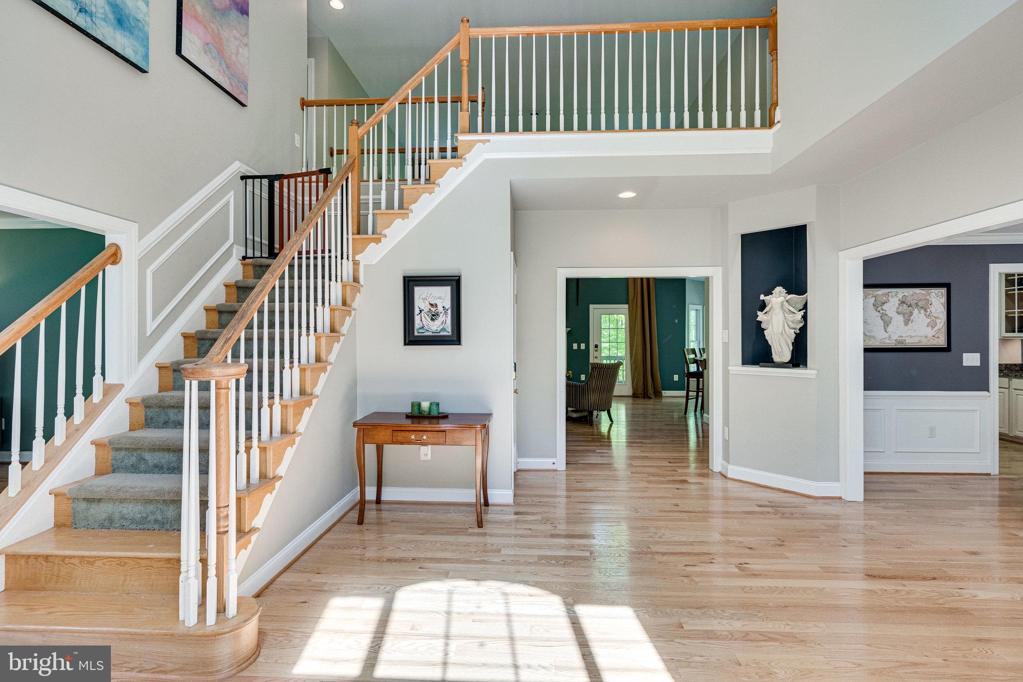 7802 Creekside View Lane Springfield, VA 22153 - Photo 5 of 107