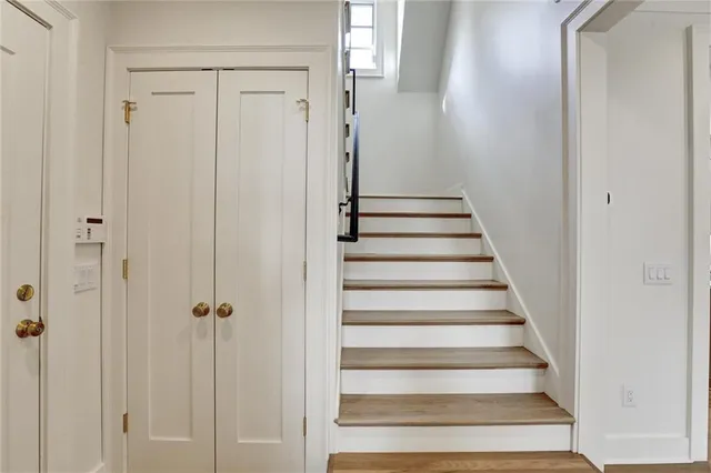 $750,000 | 720 Bradford Street Northwest, Gainesville, GA 30501