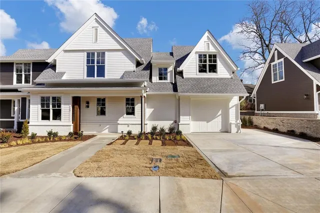 $750,000 | 720 Bradford Street Northwest, Gainesville, GA 30501