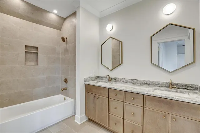 $750,000 | 720 Bradford Street Northwest, Gainesville, GA 30501