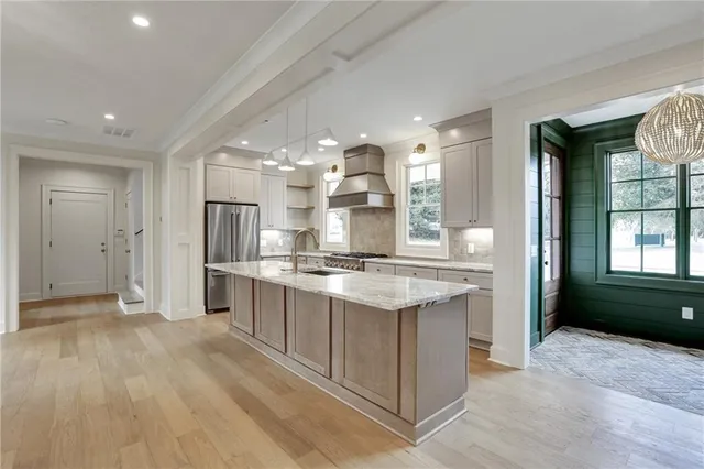 $750,000 | 720 Bradford Street Northwest, Gainesville, GA 30501