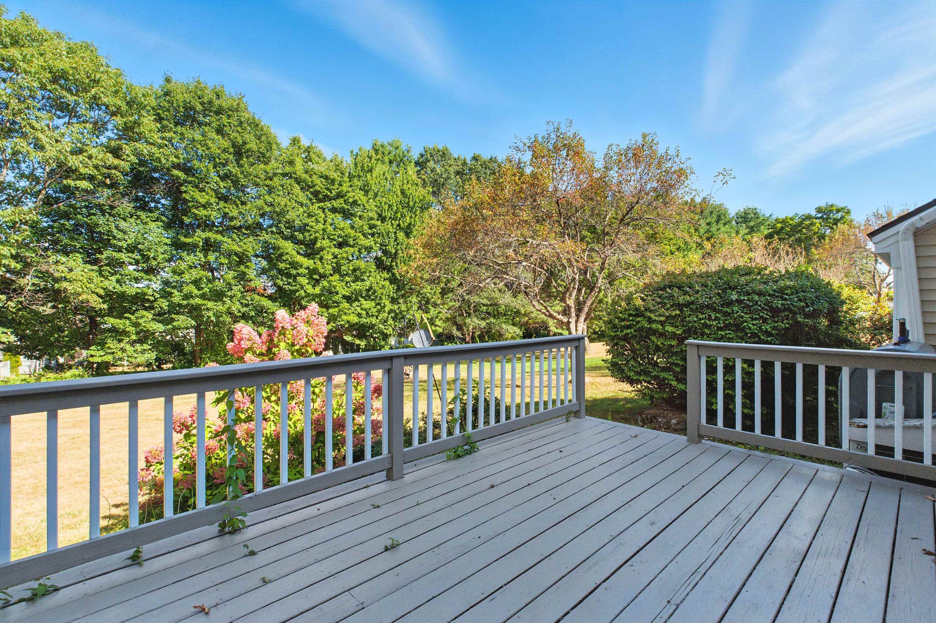 21 Fells Way, Unit B Laconia, NH 03246 - Photo 33 of 57