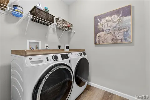 $467,500 | 2425 Windswept Farms Drive, Eureka, MO 63025