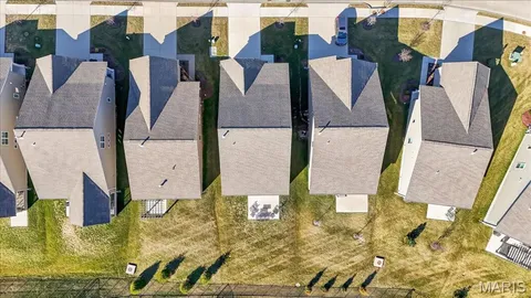 $467,500 | 2425 Windswept Farms Drive, Eureka, MO 63025