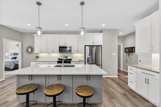 $475,000 | 2425 Windswept Farms Drive, Eureka, MO 63025