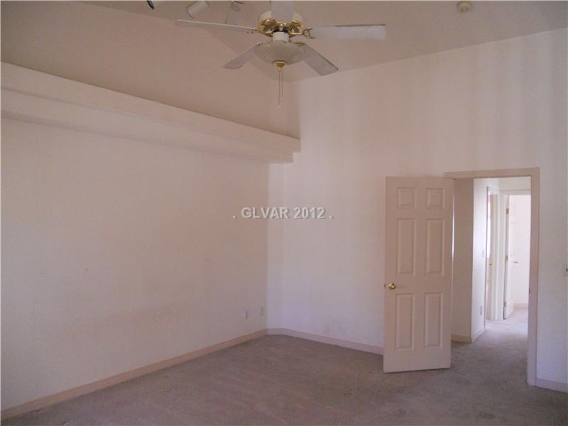 231 West Rochell Drive Henderson, NV 89015 - Photo 4 of 11 Bedroom.