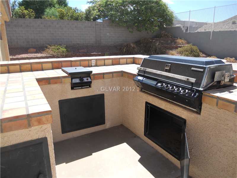 231 West Rochell Drive Henderson, NV 89015 - Photo 9 of 11 Patio/Deck.