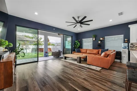 $724,900 | 7507 North Dartmouth Avenue, Tampa, FL 33604