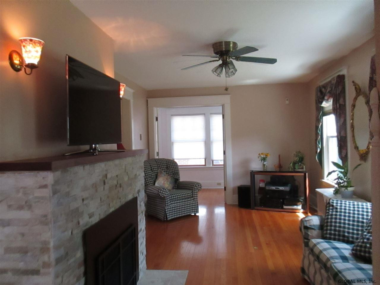 1739 Randolph Road Schenectady, NY 12308 - Photo 3 of 13 Photo 3