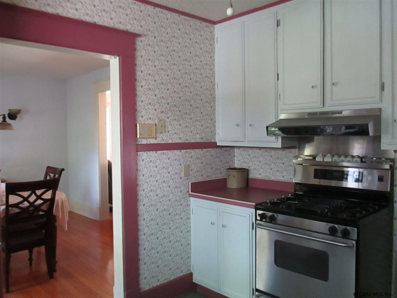 1739 Randolph Road Schenectady, NY 12308 - Photo 5 of 13 Photo 5