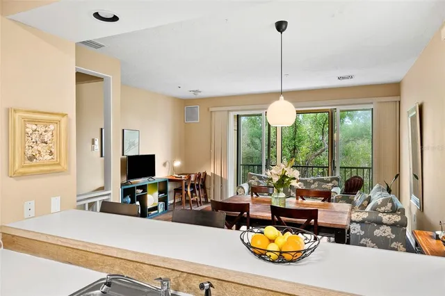 $450,000 | 619 Cedars Court, Longboat Key, FL 34228