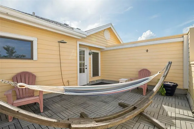 $450,000 | 619 Cedars Court, Longboat Key, FL 34228