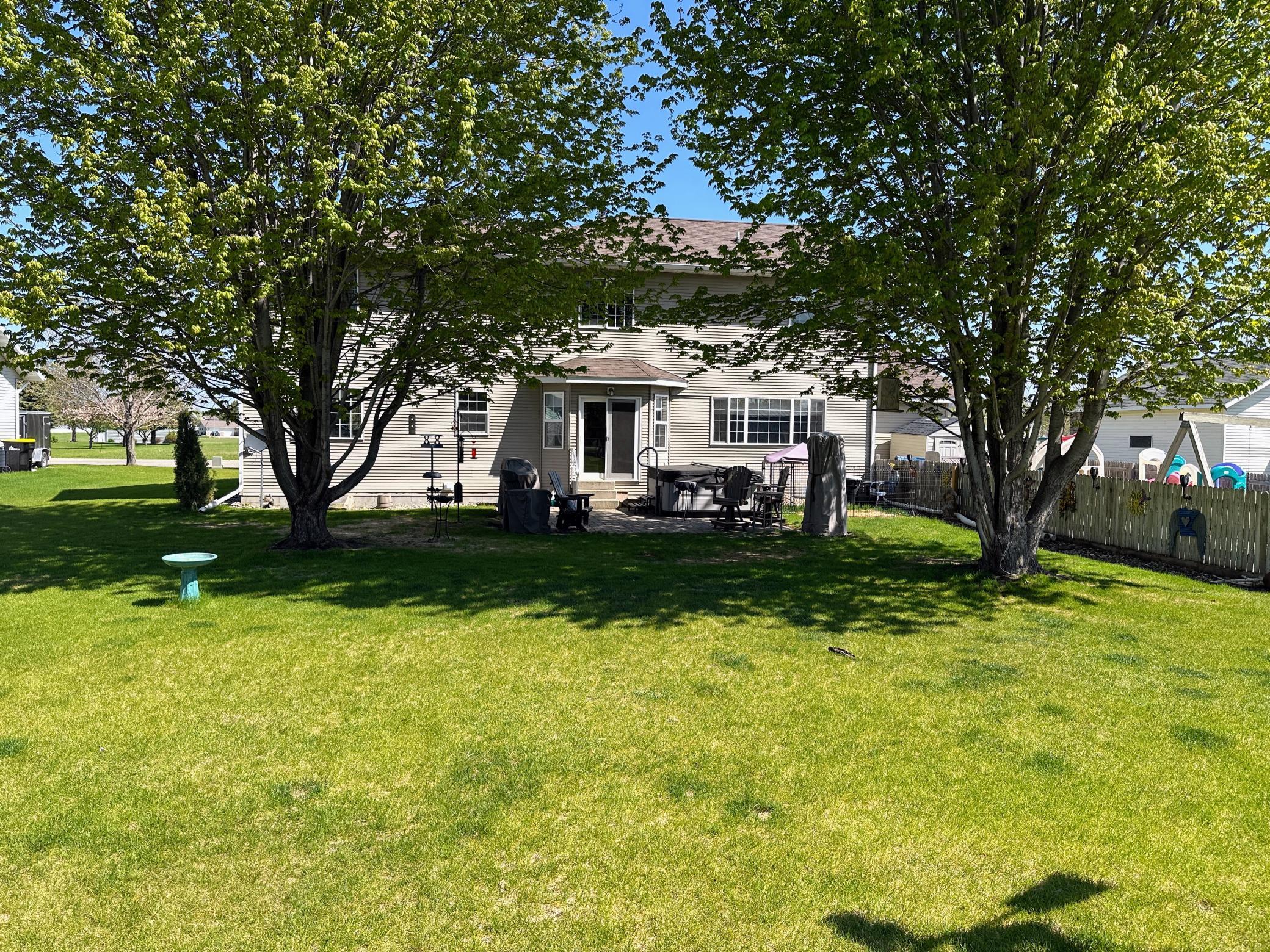 420 7th Street Northeast Perham, MN 56573 - Photo 2 of 44