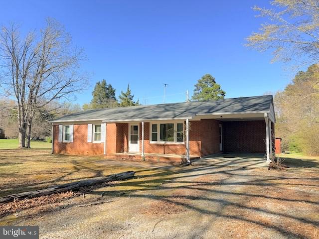 1114 Skipwith Road Boydton, VA 23917 - Photo 4 of 38