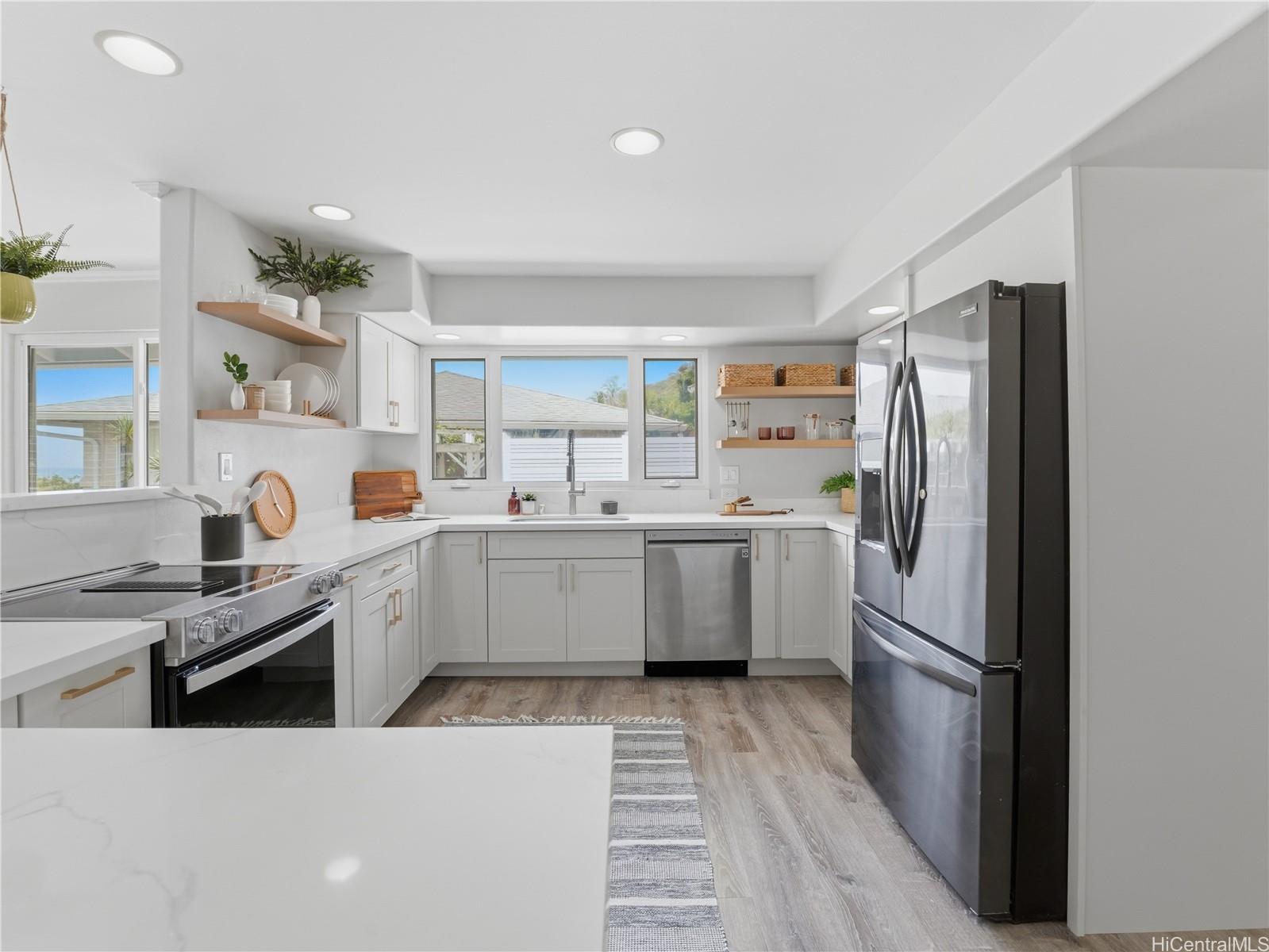 620 Hao Street Honolulu, HI 96821 - Photo 7 of 25