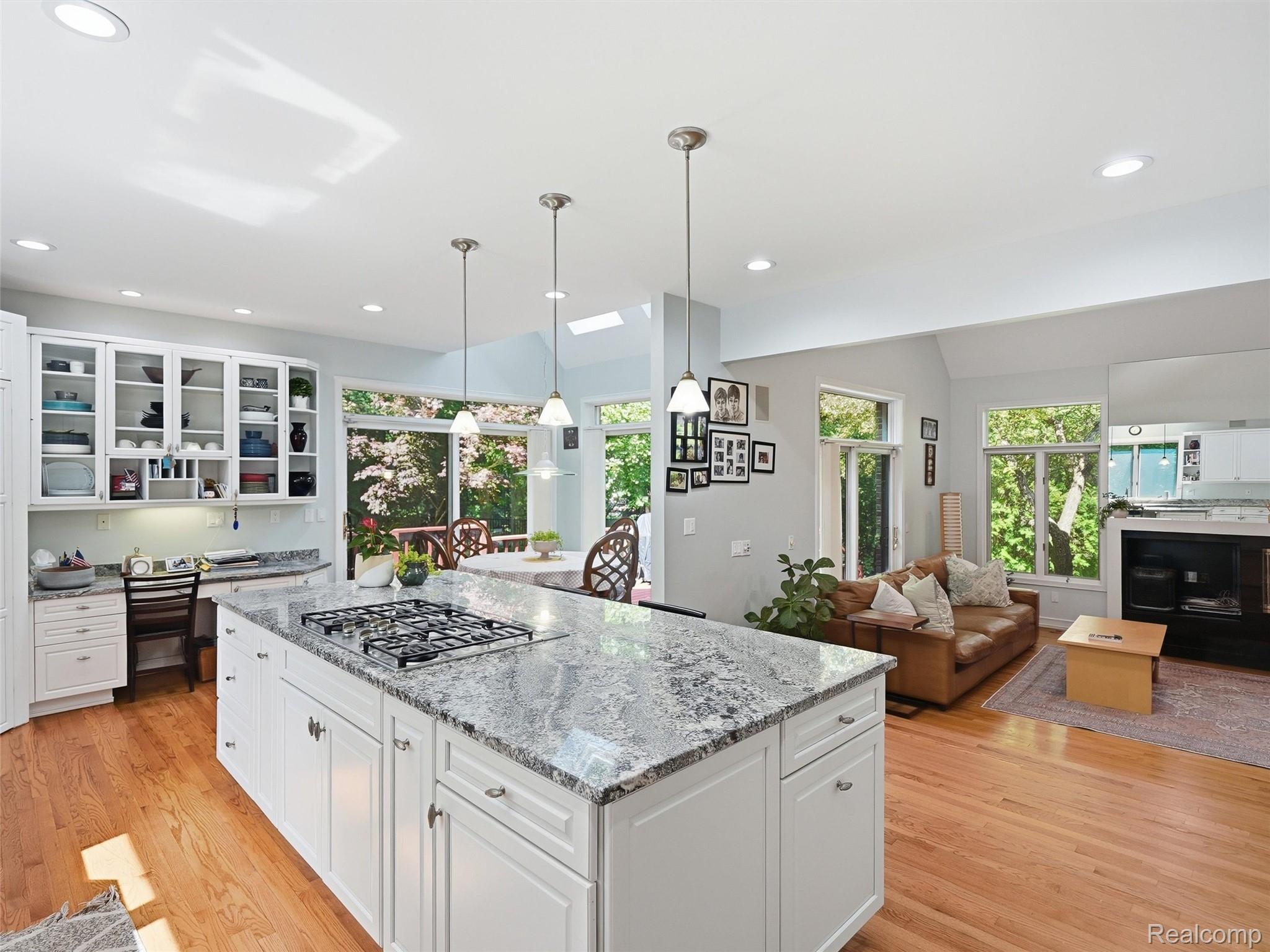 3104 Quarton Road Bloomfield Hills, MI 48304 - Photo 7 of 46 24-DSC01668.jpg