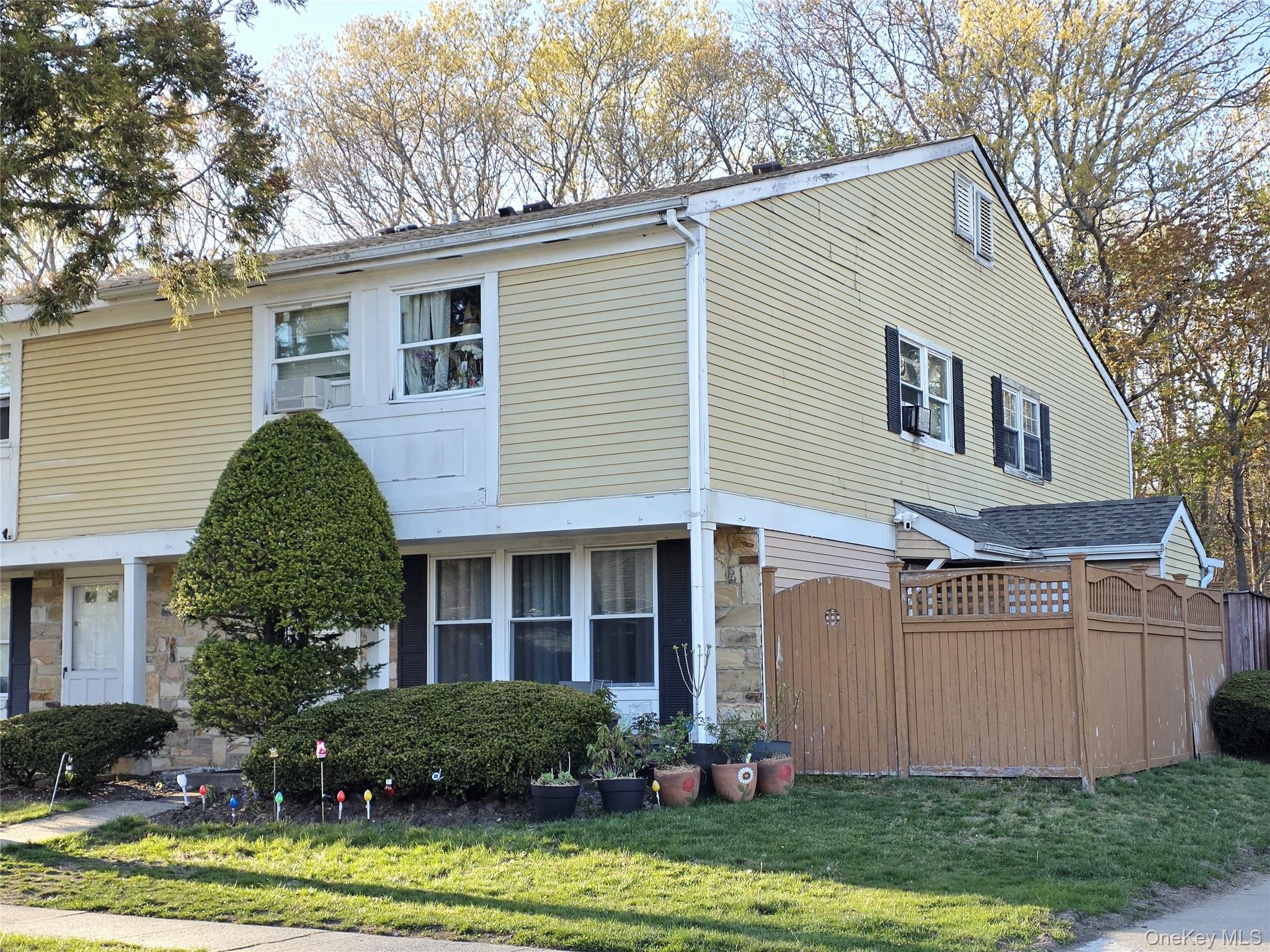 2 E Ethan Allen Court Ridge, NY 11961 - Photo 1 of 19
