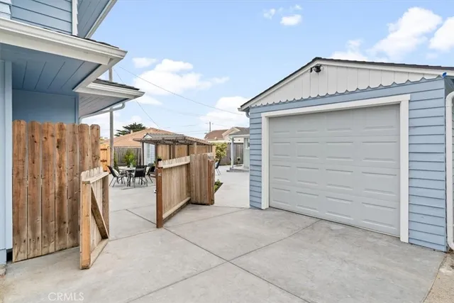 $3,149,900 | 31 North 3rd Street, Cayucos, CA 93430