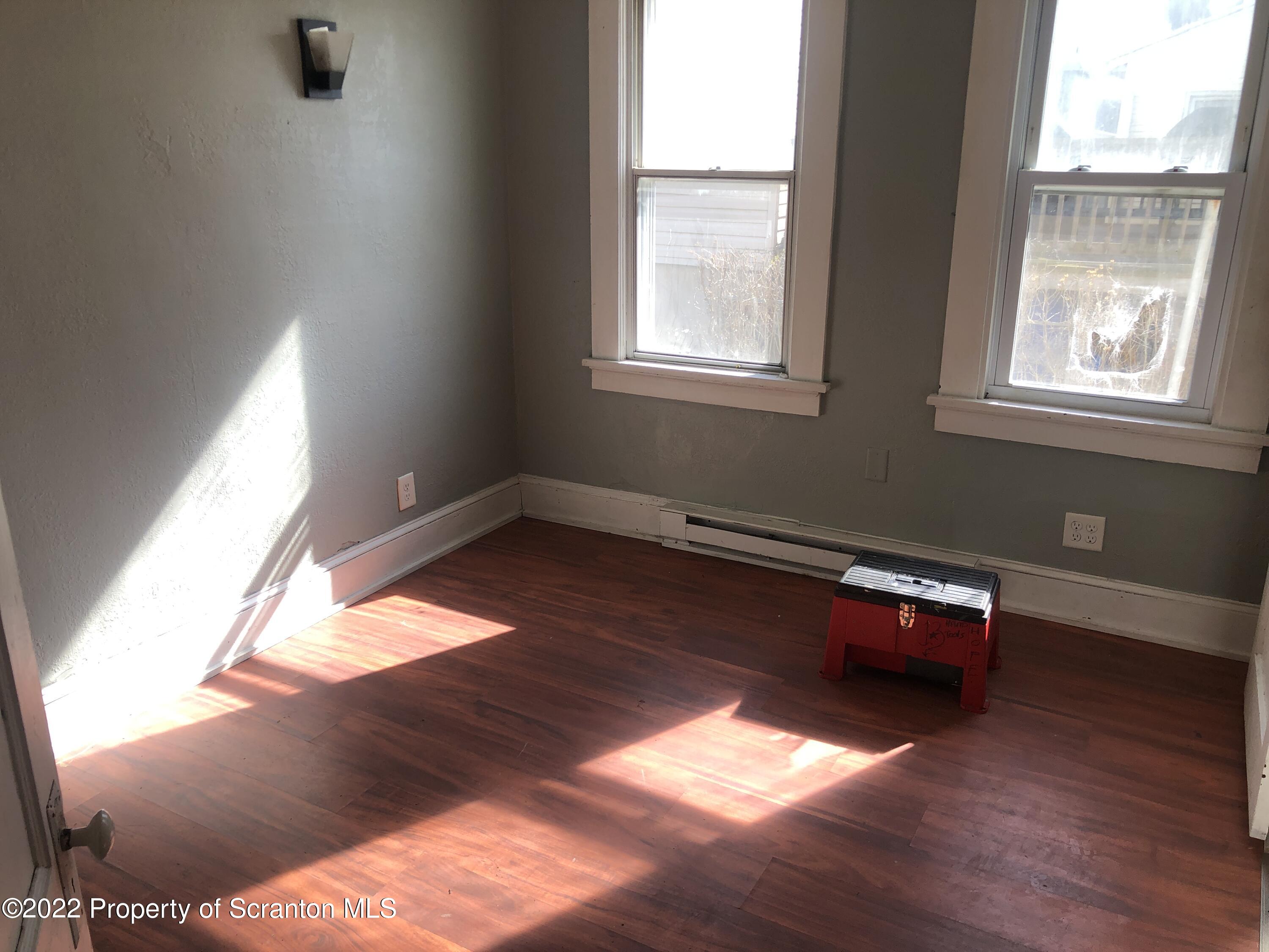 333 Foster Street Scranton, PA 18508 - Photo 15 of 31 Gallery Image 15