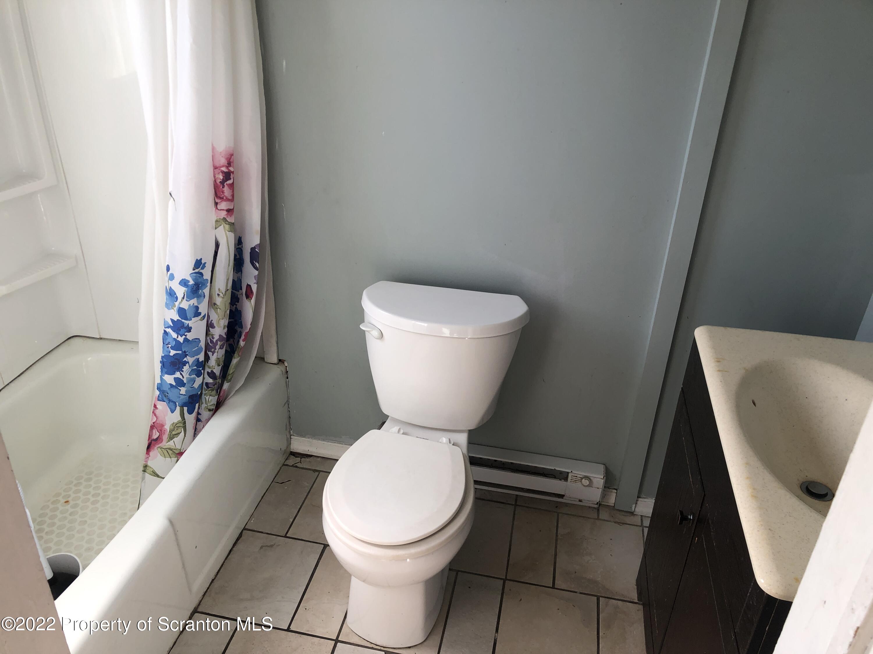 333 Foster Street Scranton, PA 18508 - Photo 16 of 31 Gallery Image 16