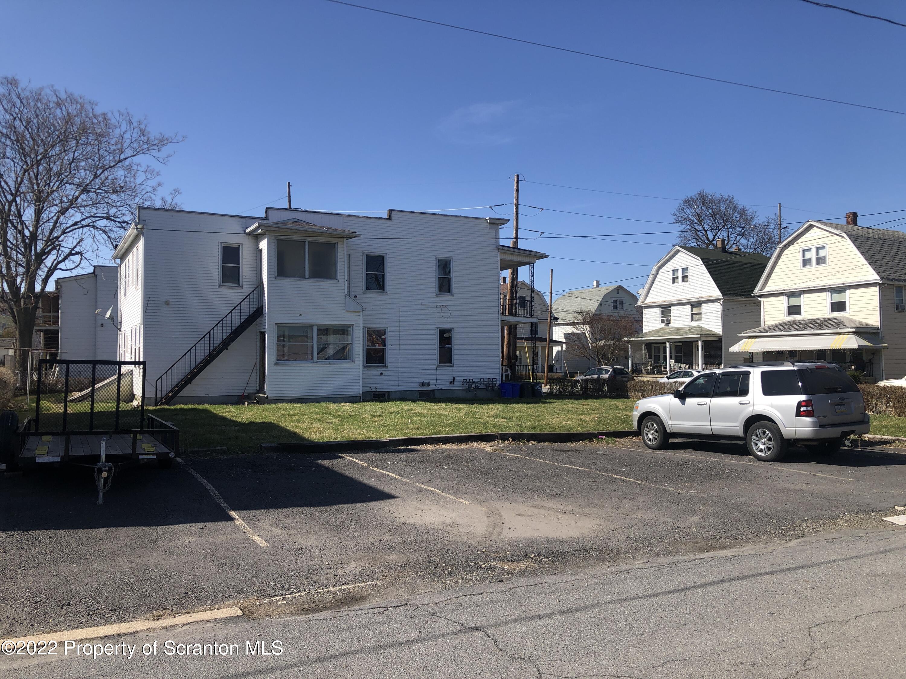 333 Foster Street Scranton, PA 18508 - Photo 2 of 31 Gallery Image 2